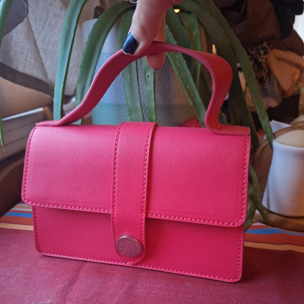 Hot pink Kendal and Kylie mini bag